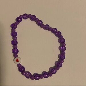 cute medium purple hand made heart bead bracelet